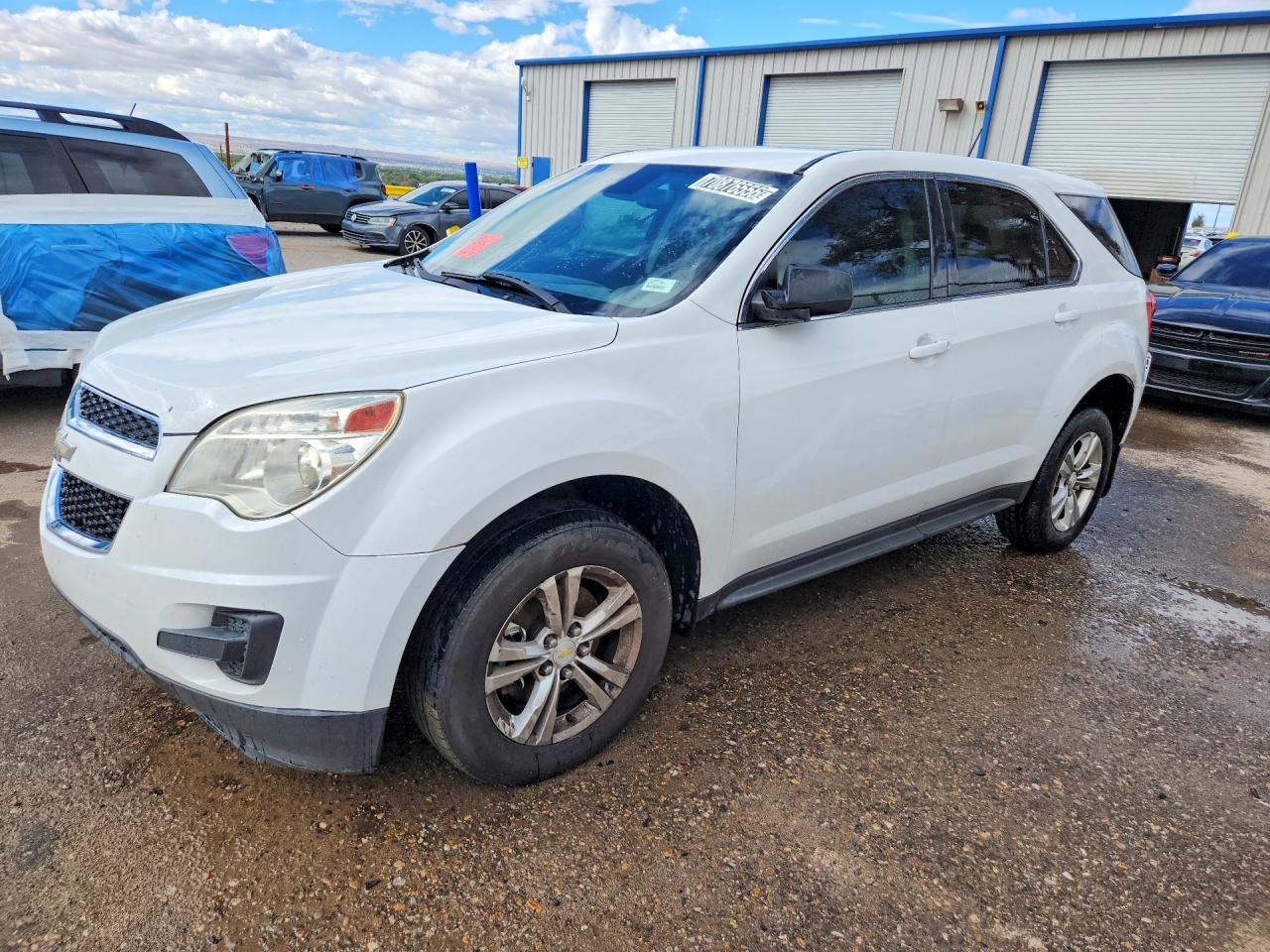 2015 CHEVROLET EQUINOX LS — Front 3/4