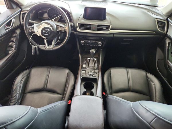 2018 MAZDA 3 Touring — CKPT