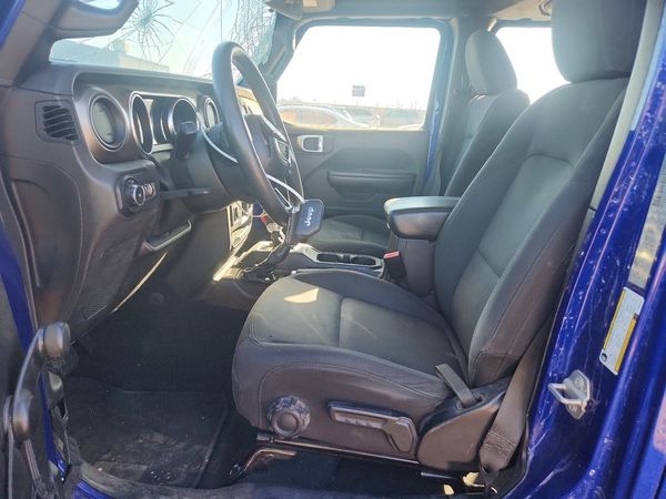 2018 JEEP WRANGLER Unlimited Sport — DENT