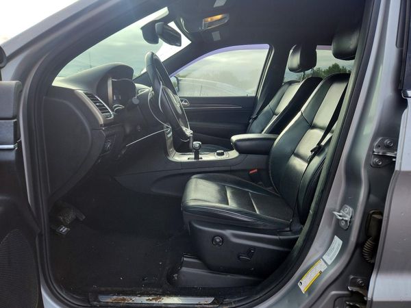 2014 JEEP CHEROKEE Limited — DENT