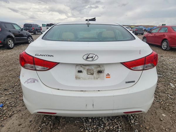 2013 HYUNDAI ELANTRA — DIRR