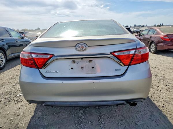 2015 TOYOTA CAMRY — DIRR