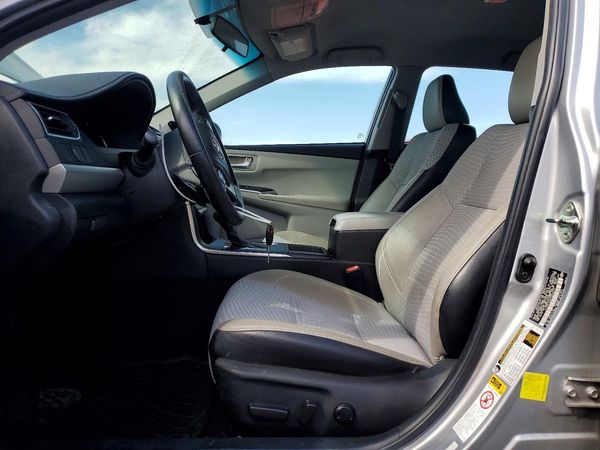 2015 TOYOTA CAMRY — DENT