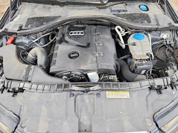 2015 AUDI A6 — Engine bay