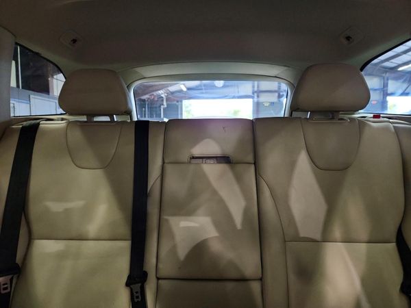 2015 VOLVO XC60 — SUVN