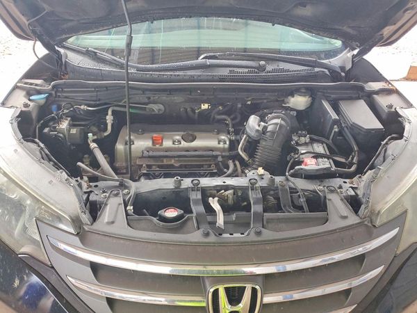 2012 HONDA CRV EX-L — Engine bay