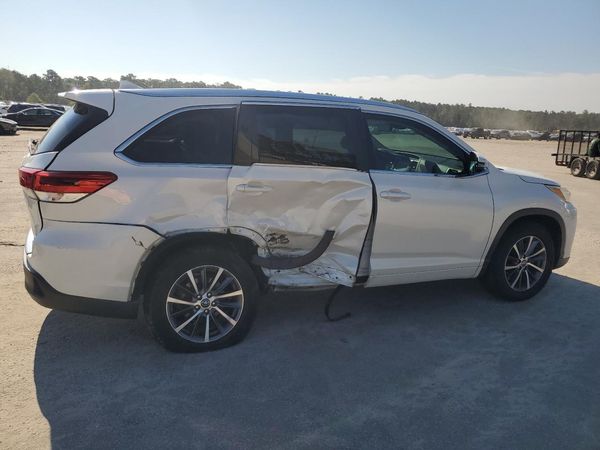 2018 TOYOTA HIGHLANDER SE/XLE