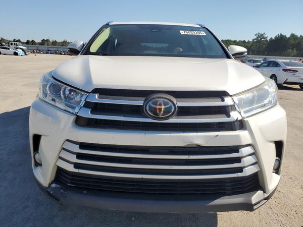 2018 TOYOTA HIGHLANDER SE/XLE