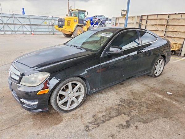 2013 MERCEDES-BENZ C — DSFA — Front 3/4
