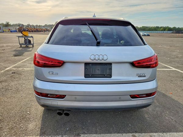 2018 AUDI Q3 — DIRR
