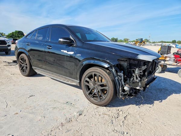 2021 MERCEDES-BENZ GLE COUPE AMG GLE53 — Passenger 3/4