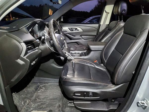 2018 CHEVROLET TRAVERSE LT — DENT