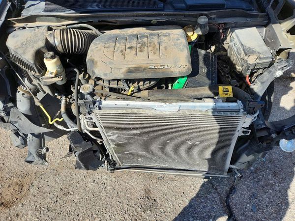 2016 DODGE CARAVAN SE — Engine bay