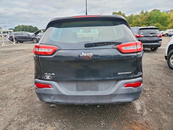 2014 JEEP CHEROKEE Sport — DIRR