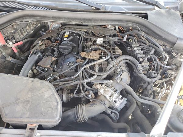 2019 BMW X3 sDrive30i — Engine bay