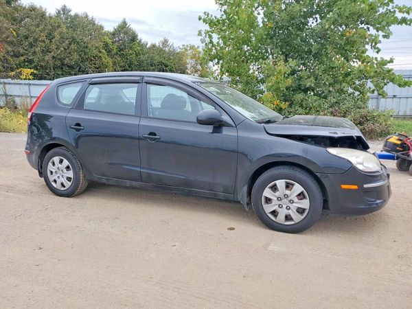 2012 HYUNDAI ELANTRA GL — Passenger 3/4
