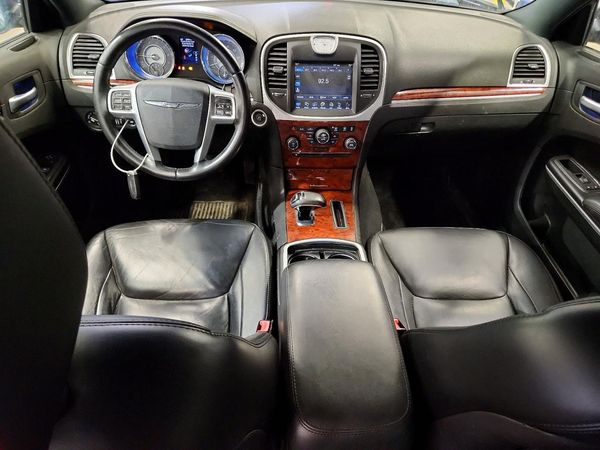 2013 CHRYSLER 300 — CKPT