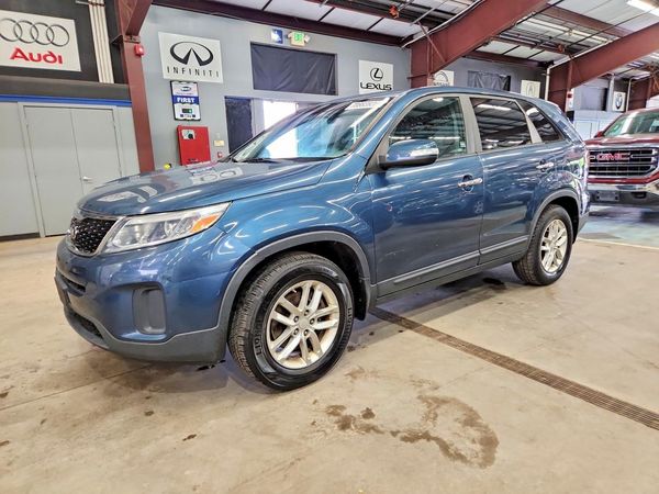 2014 KIA SORENTO — Front 3/4