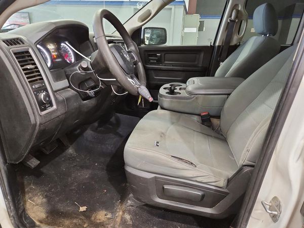 2019 RAM 1500 CLASSIC — DENT