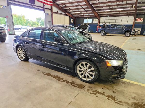 2015 AUDI A4 — Passenger 3/4