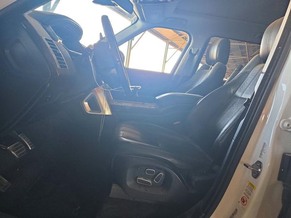 2015 LAND ROVER RANGEROVER Supercharged — DENT