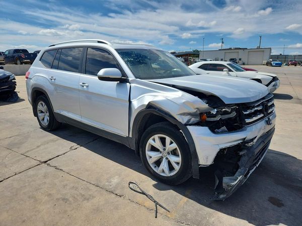 2018 VOLKSWAGEN ATLAS SEL — Passenger 3/4