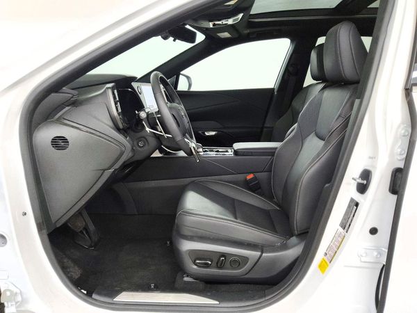 2026 LEXUS RX 350H — DENT