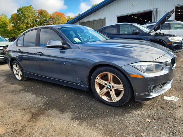 2013 BMW 3 SERIES — Passenger 3/4