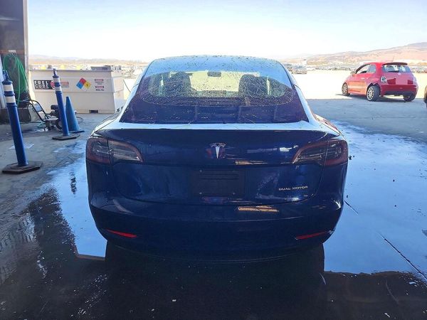 2022 TESLA MODEL 3 — DIRR