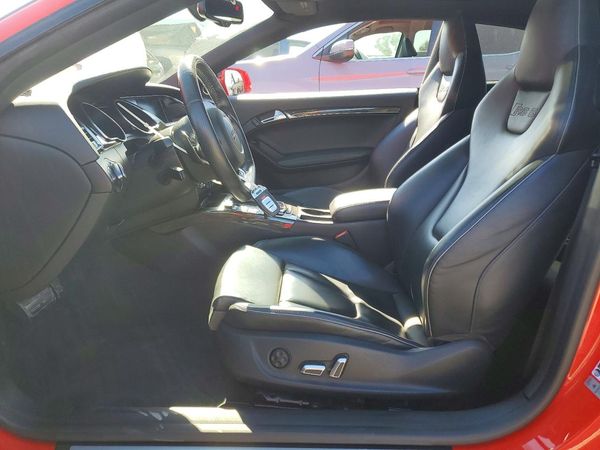 2015 AUDI RS5 — DENT
