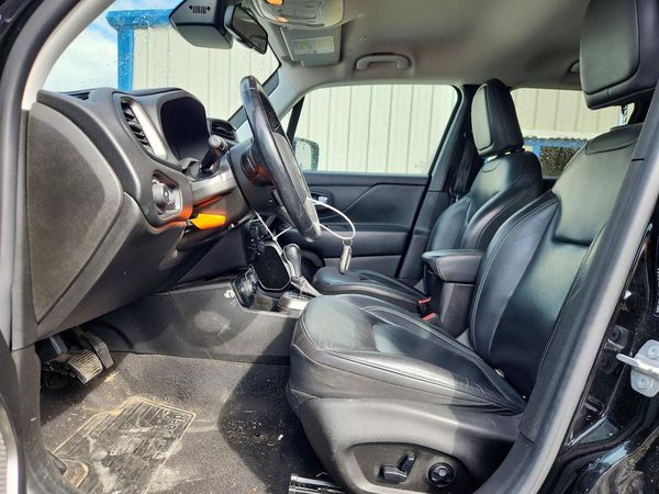 2020 JEEP RENEGADE LIMITED — DENT