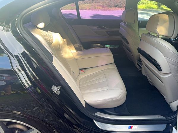 2019 BMW 750