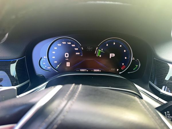 2019 BMW 750