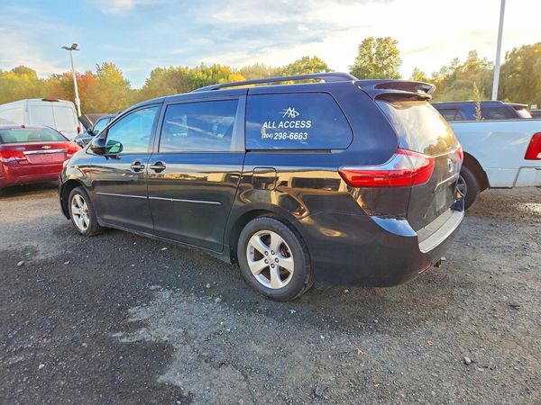 2017 TOYOTA SIENNA LE Mobility/LE — DSRA