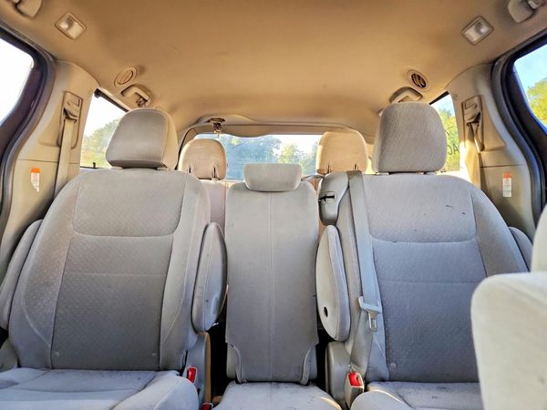 2017 TOYOTA SIENNA LE Mobility/LE — SUVN