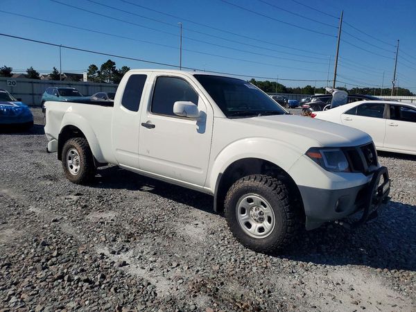 2019 NISSAN FRONTIER — Passenger 3/4