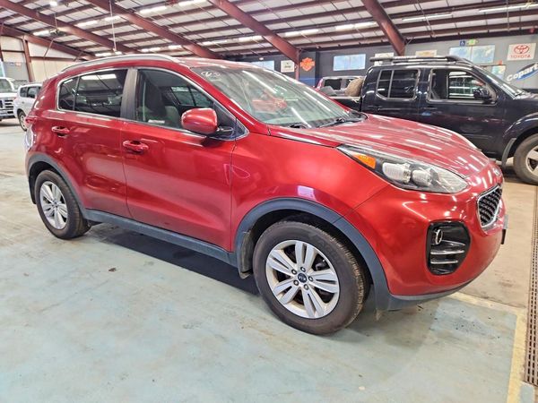 2017 KIA SPORTAGE — Passenger 3/4