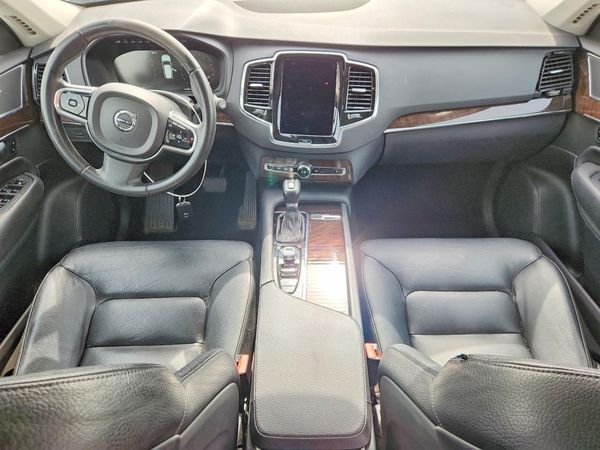 2016 VOLVO XC90 SV42 Momentum — CKPT