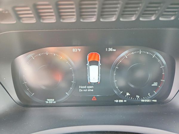 2016 VOLVO XC90 SV42 Momentum — ODOM