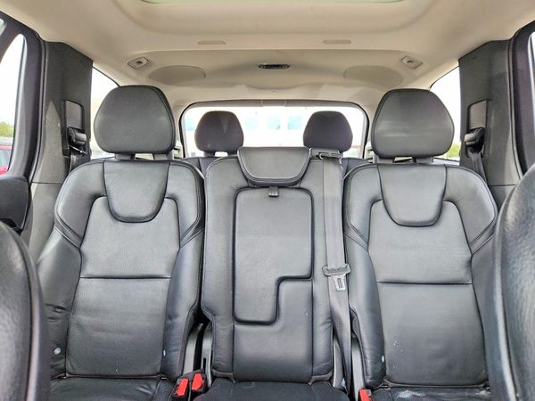 2016 VOLVO XC90 SV42 Momentum — SUVN