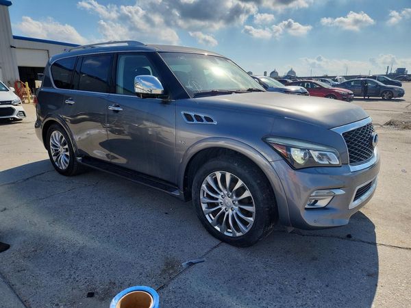 2015 INFINITI QX80 — Passenger 3/4