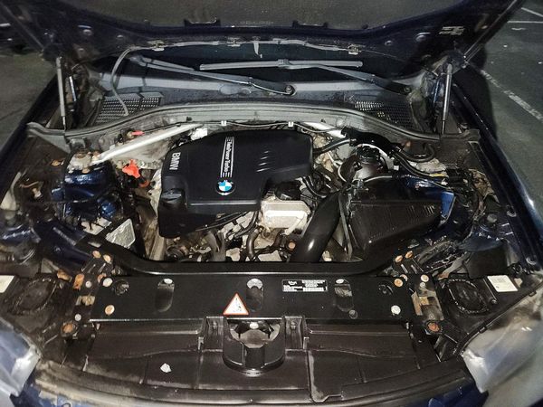 2013 BMW X3 — Engine bay