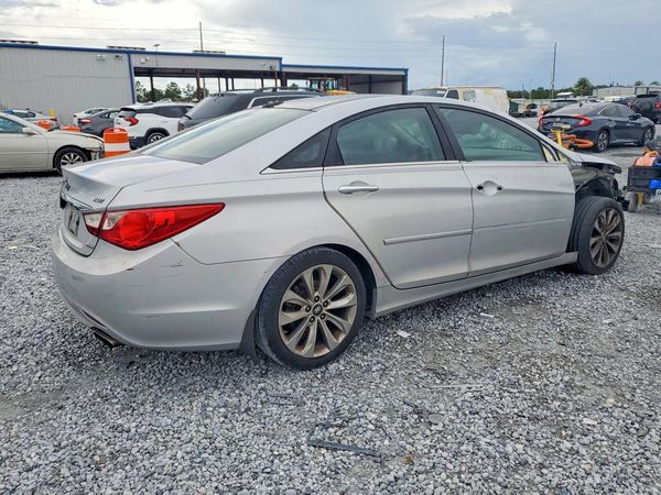 2012 HYUNDAI SONATA Middle level — PSRA