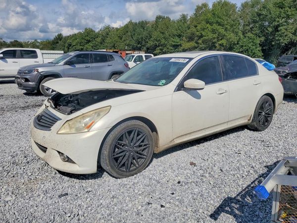 2012 INFINITI G37 — Front 3/4