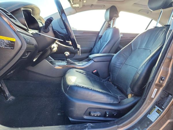 2015 KIA CADENZA — DENT