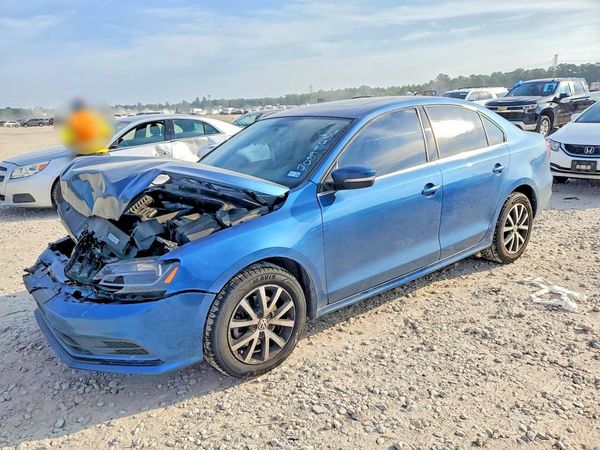 2017 VOLKSWAGEN JETTA — DSFA — Front 3/4