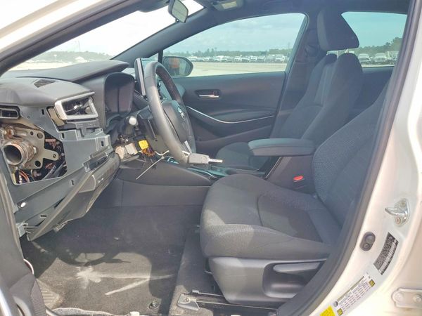 2021 TOYOTA COROLLA — DENT