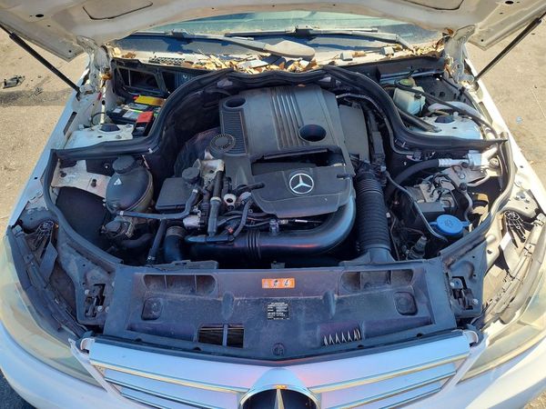 2013 MERCEDES-BENZ C-CLASS C250 — Engine bay