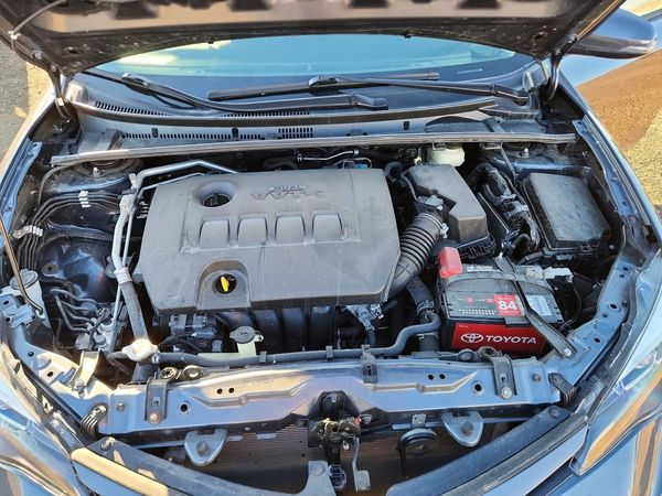 2018 TOYOTA COROLLA L/LE/SE/XLE/XSE — Engine bay