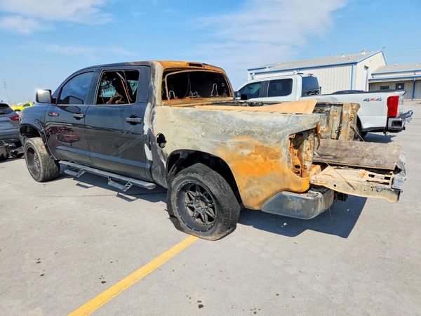 2018 TOYOTA TUNDRA SR5 — DSRA